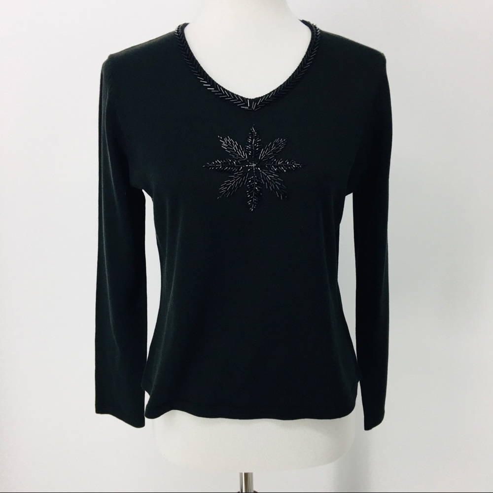 NWT Petite Medium Requirements Black Sweater Snowflake Beads Soft Fitted Vneck